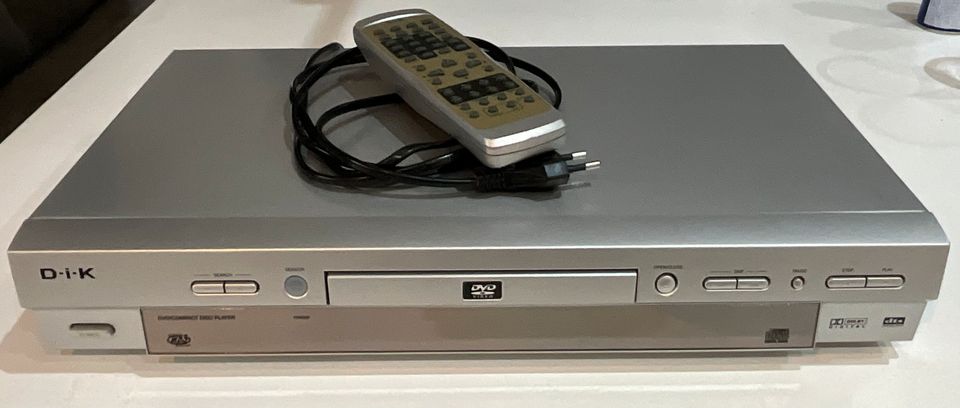 D I K DVD Player Dolby Digital dts Disc Fernbedienung Scart Kabel in Hersbruck