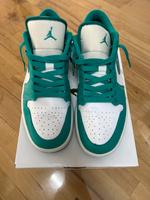 WMNS AIR JORDAN 1 LOW NEW EMERALD Ludwigsvorstadt-Isarvorstadt - Isarvorstadt Vorschau