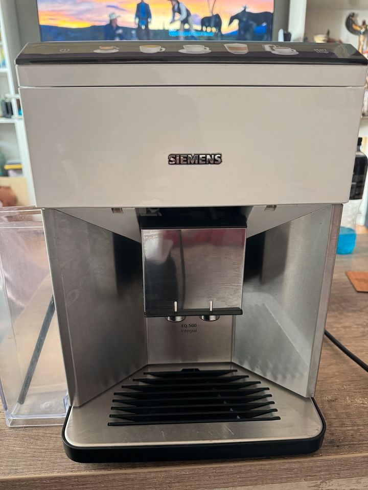 Kaffeeautomaten der Marke Siemens Eq 500 integral in Aschersleben