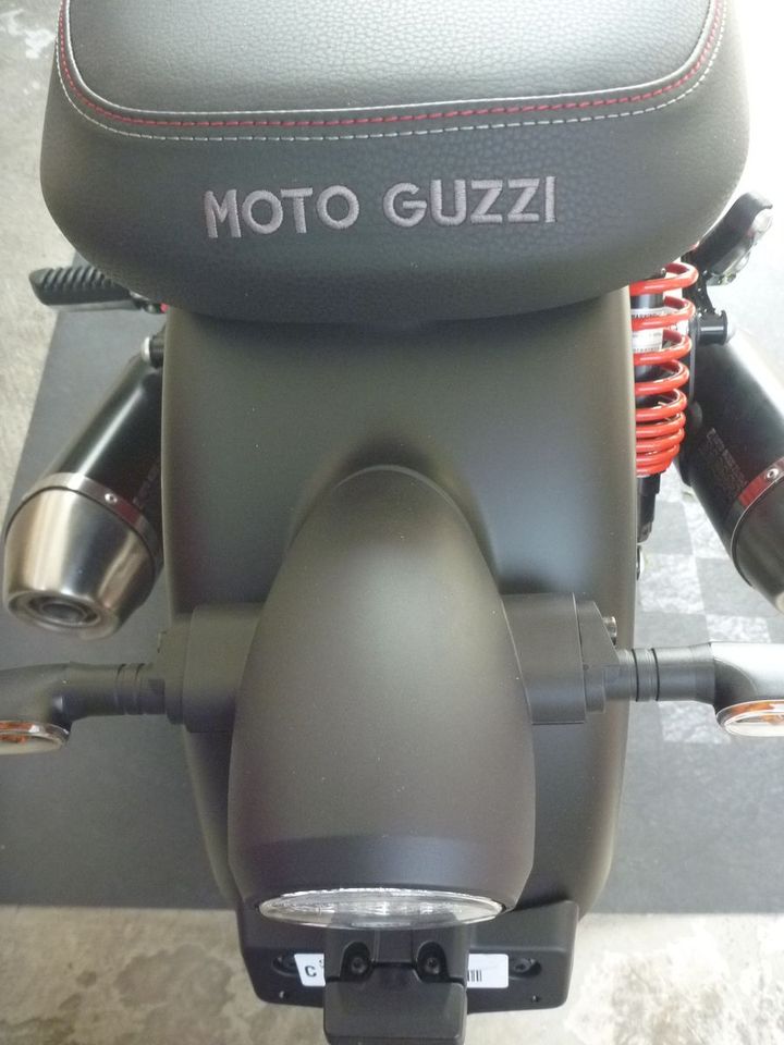 Moto Guzzi V7 850 "Stone" SE, Wechselprämie in Laer