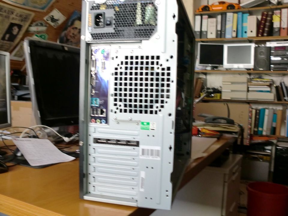 Desktop PC i7 6700 3,4Ghz,32GB Ram,Firepro W7100,250GB SSD in Korschenbroich