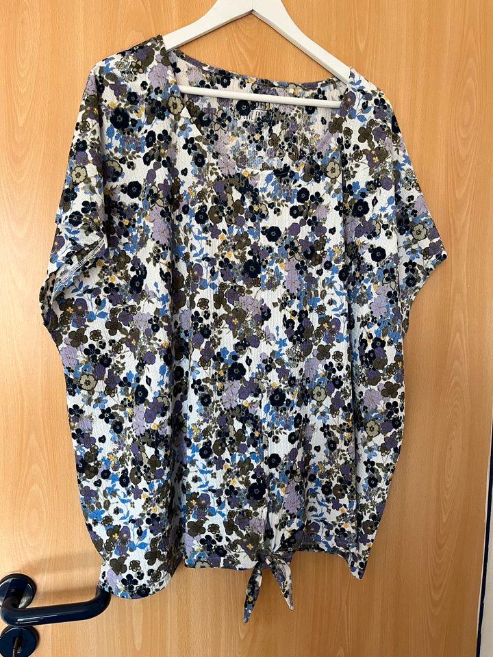 Süße Bluse mit Knotendetail von Gina Benotti Gr.52/54 in Gronau (Westfalen)