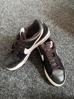 Nike Sneaker Blazer Low – Gr. 38,5 – Top Zustand Hessen - Idstein Vorschau