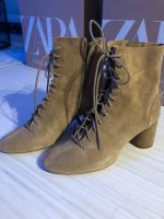 ZARA Boots Stiefeletten Schuhe wildleder braun camel Gr. 40 NEU Nordrhein-Westfalen - Iserlohn Vorschau