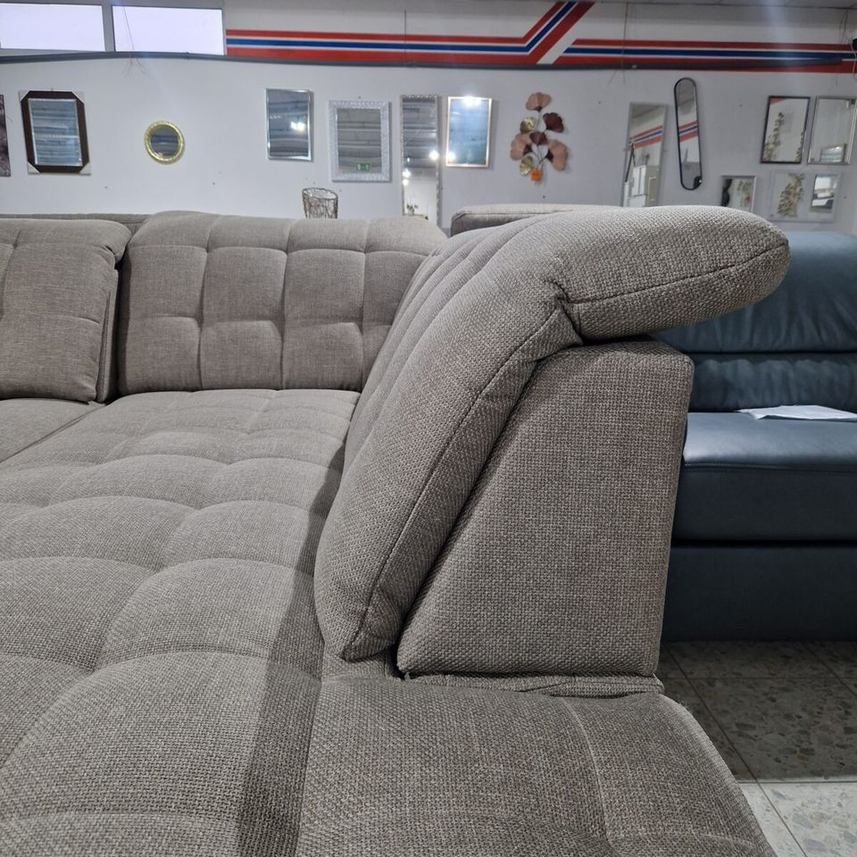 Wohnlandschaft XXL Sofa Polstermöbel Polstergarnitur Sofa Couch in Beelen