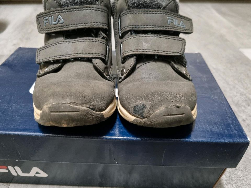 Fila Kinder Schuhe Boots Fell Winter Gr. 25 Schwarz Junge Mädchen in Rheinbach