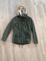 Only Winterjacke Jacke Parka khaki XS Hessen - Pohlheim Vorschau