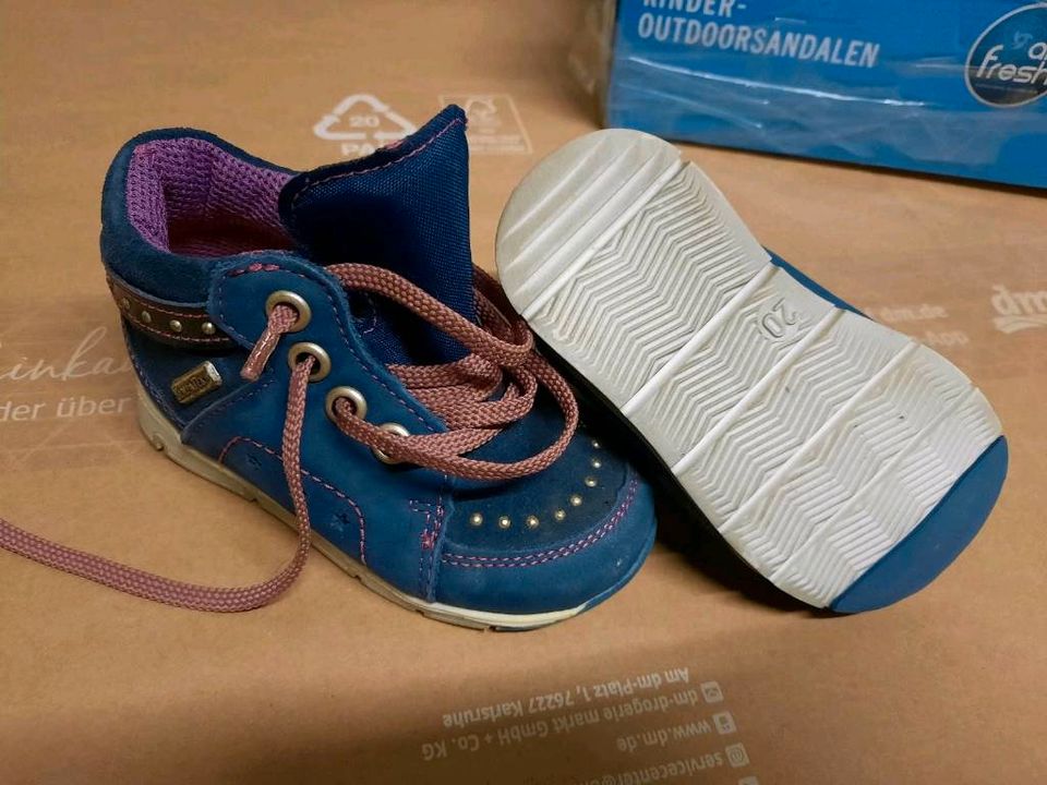 Wie neu Kinderschuhe Däumling Schuhe Kind Baby 20 in Ransweiler