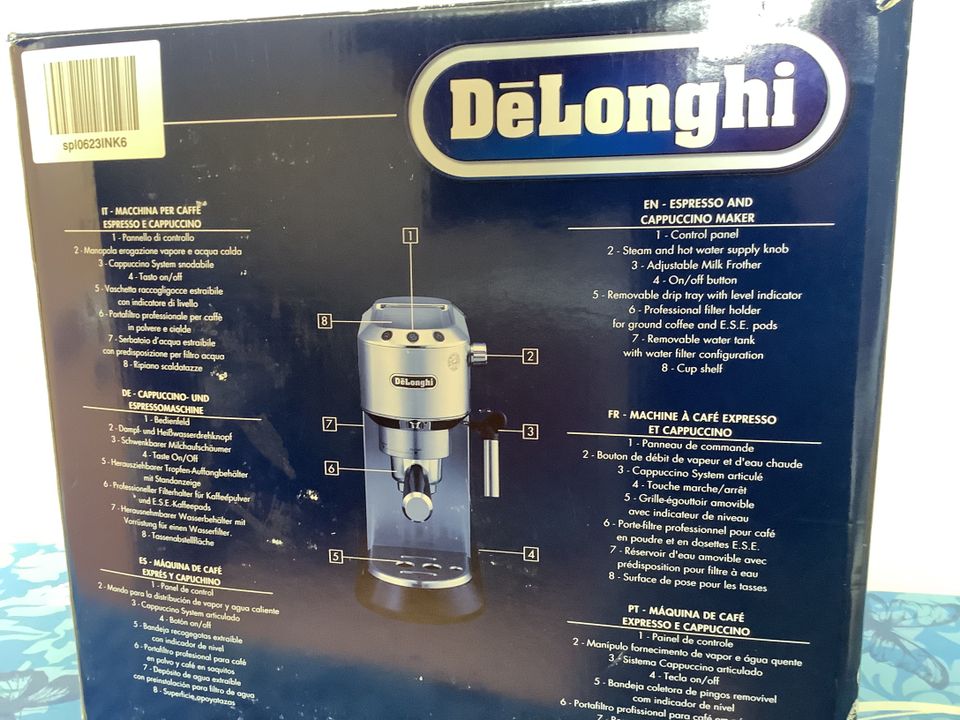 De Longhi Dedica EC680.M in Würselen