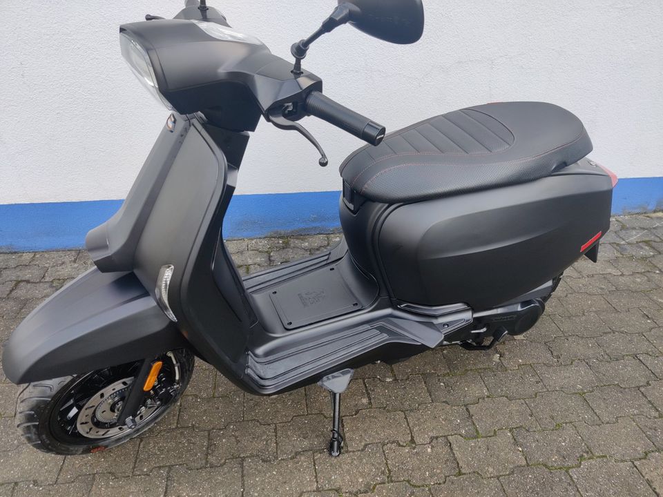 ❌LAMBRETTA V 50 ROLLER NEU + FINANZIERUNG + LIEFERUNG❌ in Ebensfeld