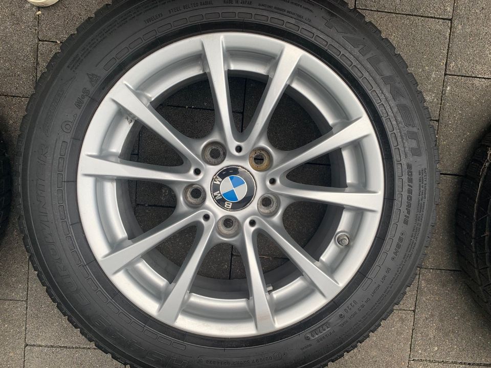 4x BMW 6796236 Alufelgen Winterreifen 3/4er 7x 16 ET 31 LK 5x 120 in Deizisau 