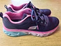 Skechers glide step Niedersachsen - Burgdorf Vorschau