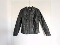 Lederjacke Bikerjacke Schwarz Echtleder Größe M 38 Nordrhein-Westfalen - Bocholt Vorschau