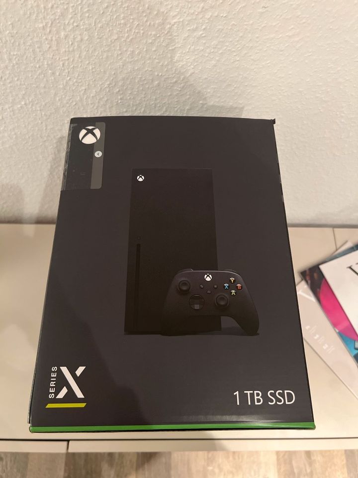 Xbox Series X - 1 TB Ungeöffnet in Wiesbaden