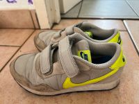 Sneaker Nike jungen Mädchen Berlin - Neukölln Vorschau