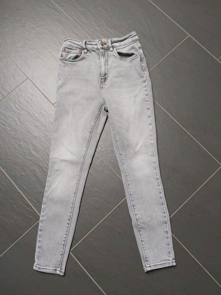 Only Jeans grau 28/30 in Heinsberg