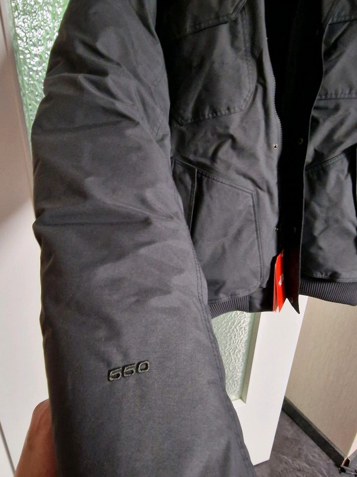 The North Face Winterjacke 550  neu in Durmersheim