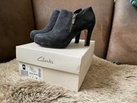 Verkaufe Damenschuhe Clarks Schwarz Gr. 37 Sachsen - Riesa Vorschau