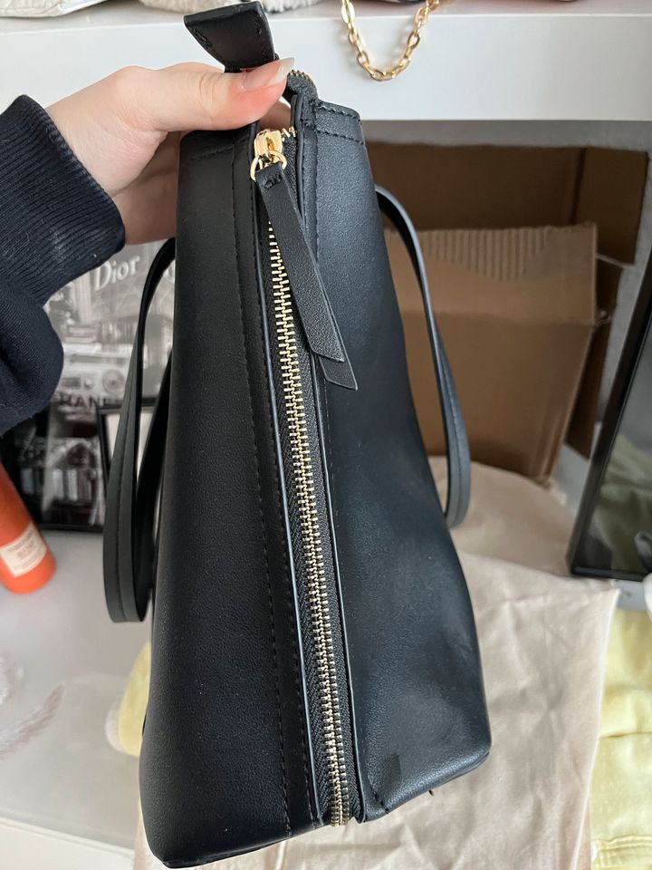 Valentino shopper neu in Hannover