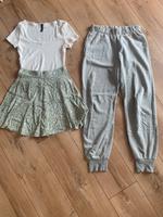 Hollister Rock T-Shirt und Jogginghose Gr xs Bayern - Goldbach Vorschau