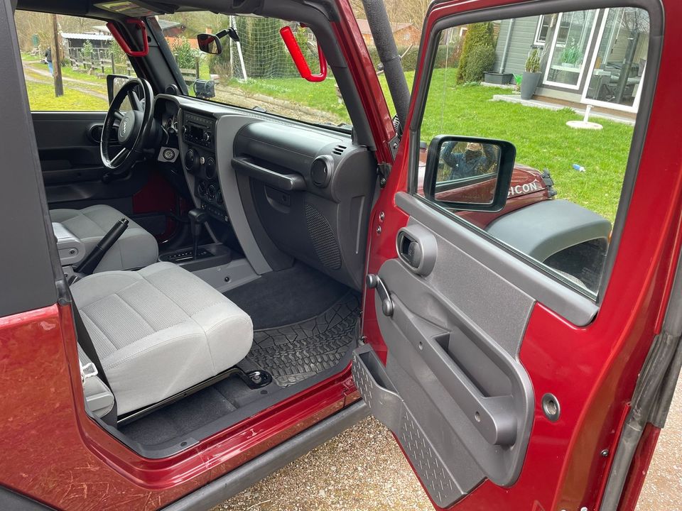 Jeep Wrangler Rubicon Cabrio Hardtop in Brakel