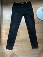Schwarze Jeans Sachsen - Großpösna Vorschau
