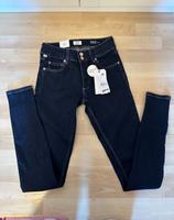 1 Jeans W34/L34 neu ungetragen Berlin - Friedenau Vorschau