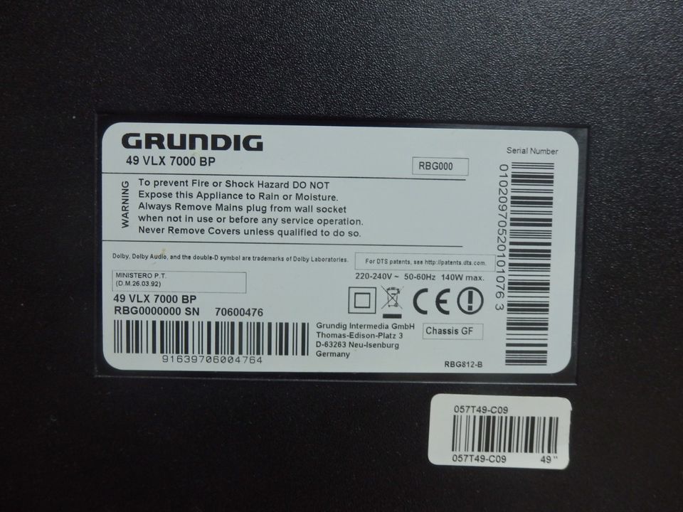 Grundig 49 Zoll 4K UltraHD Smart TV  TribleTuner  Wifi  Internet in Luckenwalde