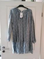 H& M KLEID TUNIKA, GR.L, 42/44, NEU MIT ETIKETT Niedersachsen - Norden Vorschau