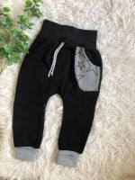 Handmade kleine Ritter Pumphose 104 schwarz Slim fit Harem Jungen Nordrhein-Westfalen - Südlohn Vorschau