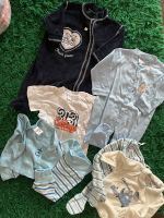 Babykleidung Strampler Pijama Kleiderpaket 62 68 Neu Jungs Baden-Württemberg - Schramberg Vorschau