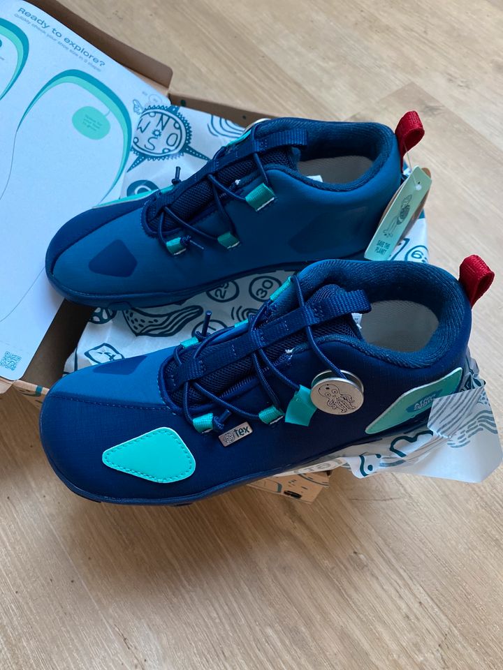 Affenzahn Schuhe Barfuß Octopus blau Gr. 32 NEU wasserdicht in Brandenburg  - Cottbus | Gebrauchte Kinderschuhe Größe 32 kaufen | eBay Kleinanzeigen  ist jetzt Kleinanzeigen