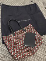 Original Neue Tommy Hilfiger Handtasche mit mini Tasche Damen Brandenburg - Potsdam Vorschau