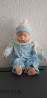 Sammler Puppe 27 cm vintage Kleidung noch original Nordrhein-Westfalen - Iserlohn Vorschau