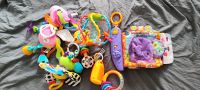 Baby Spielzeug Kuschelbuch Bund und kuschelig VTech Tomy Lamaze Niedersachsen - Hollenstedt Vorschau