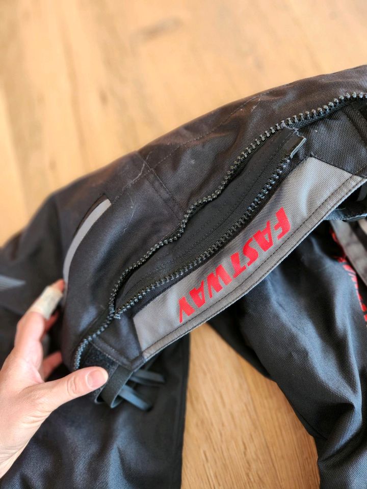 Motorrad Kleidung Klamotten Jacke Hose für Damen in Schwäbisch Hall