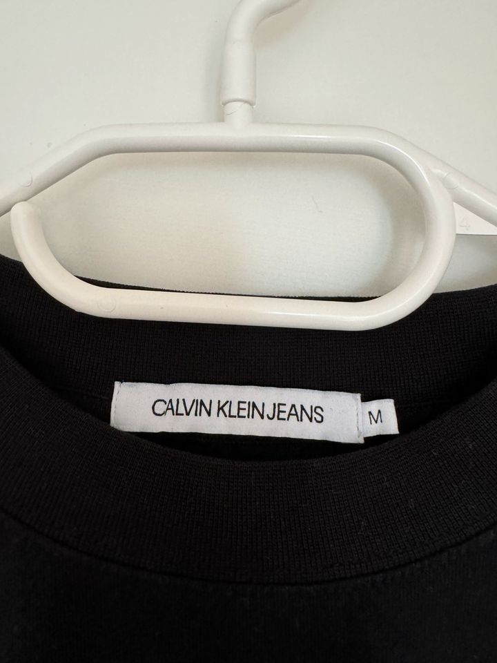 Calvin Klein T-Shirt Kleid in Igersheim