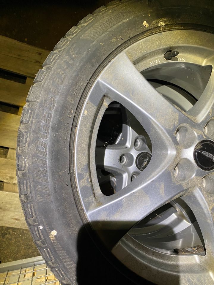 Borbet Audi A4 B8 Alufelgen Winterreifen 225/50R17 in Freystadt