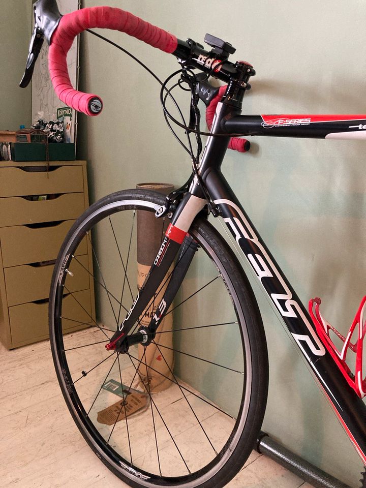 Rennrad FELT F95 58 cm Shimano 105 sehr gut gepflegt 27 Gang in Cottbus