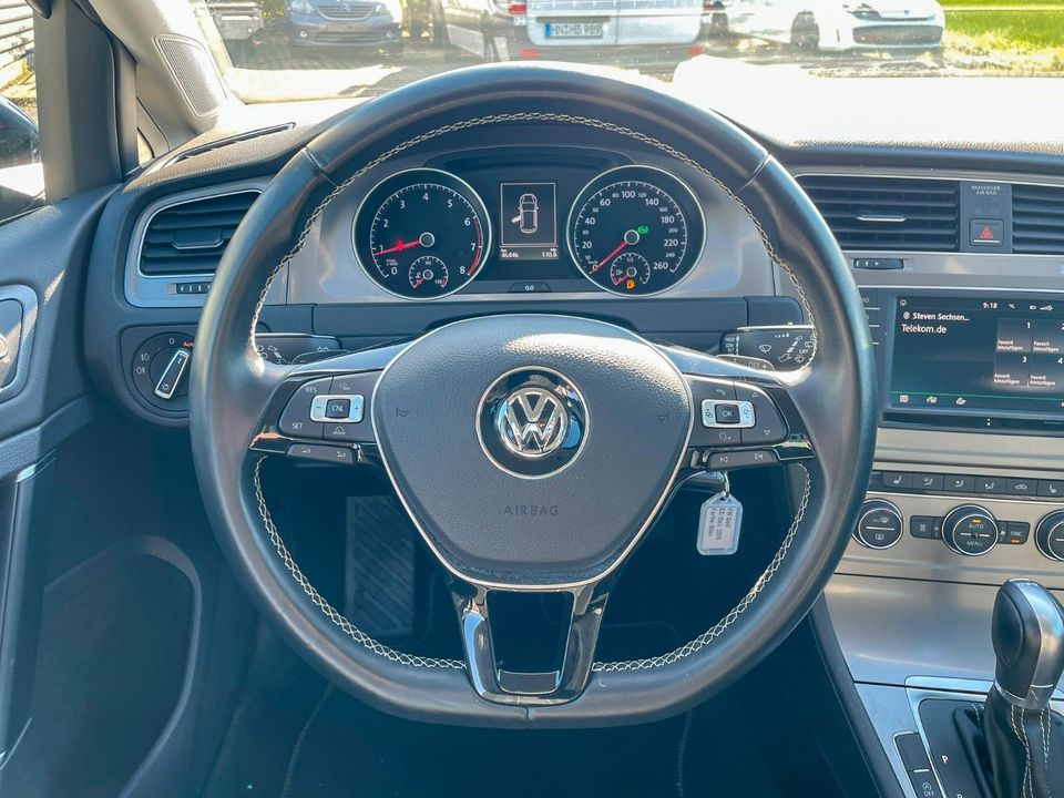 Volkswagen Golf VII Lounge | Standheiz. | Sitzheiz | Kamera in Lauffen