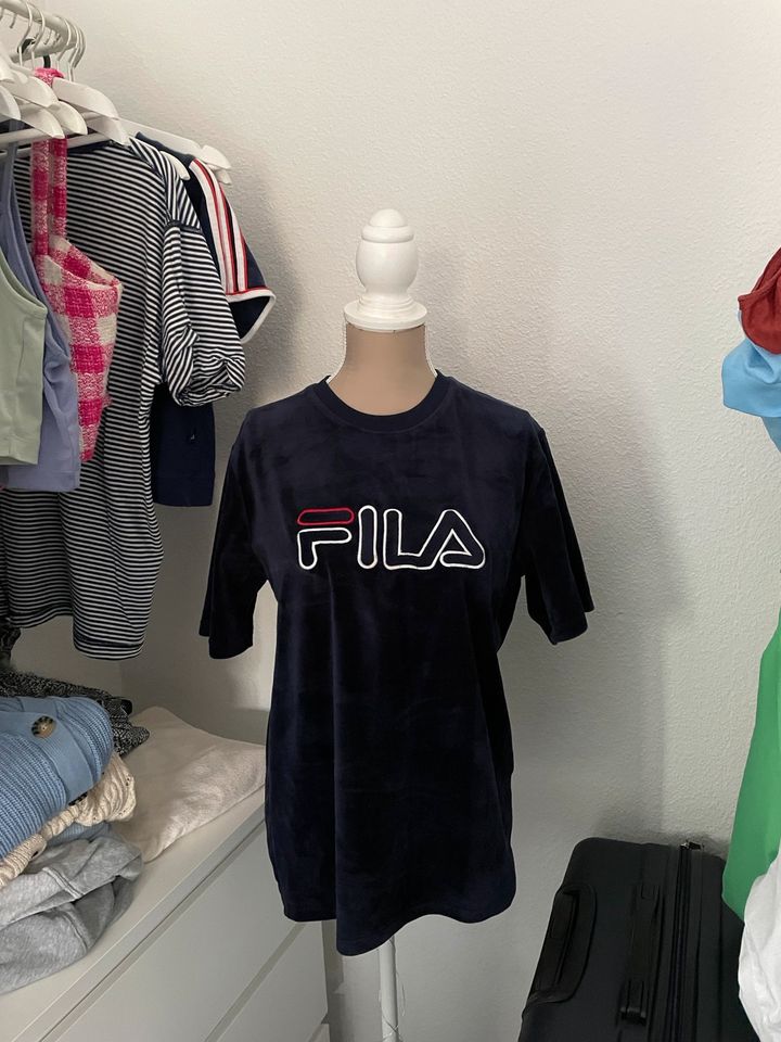 Fleece Fila Shirt in Bochum