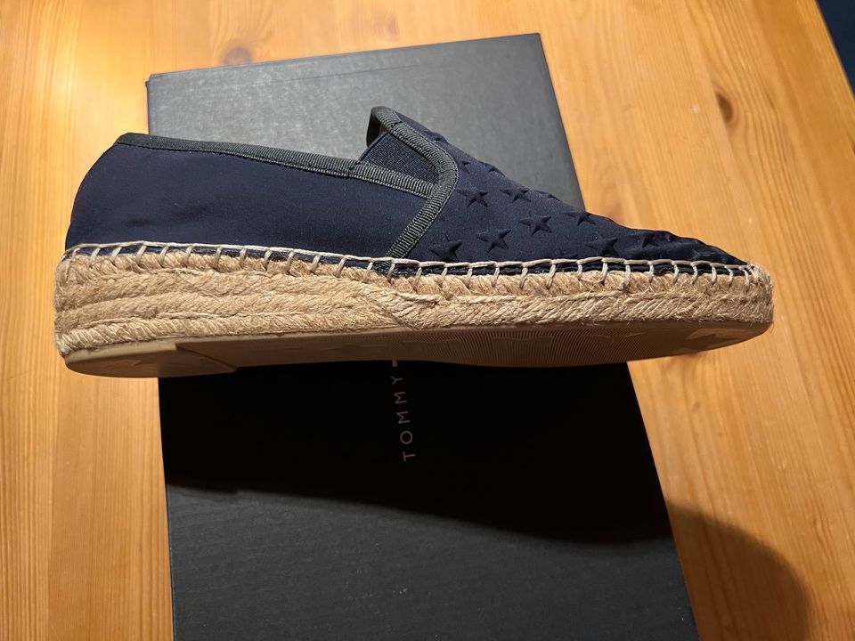 Tommy Hilfiger Espadrilles, blau Größe 39, neu, inkl Versand in Bergisch Gladbach