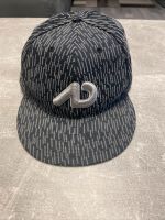 Nike SnapBack Cap Kappe Schirmmütze Mütze grau S/M Nordrhein-Westfalen - Kreuztal Vorschau