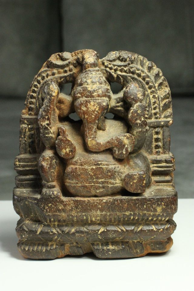 Sehr alte indische Ganesha-Figur (Krishna Buddha Asiatika) in Freiburg im Breisgau