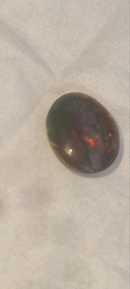 Wunderschöner Black Opal Lightning Ridge 1,75 ct Mineralien in Rosenheim