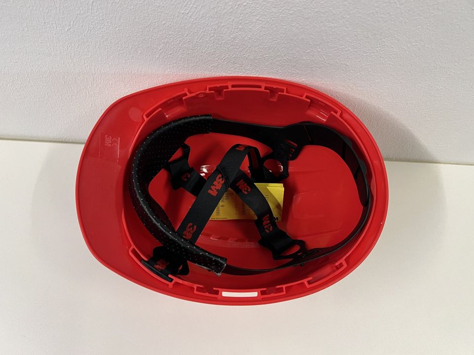 3M Industrieschutzhelm Schutzhelm Baustellenhelm Helm Rot in Großwallstadt