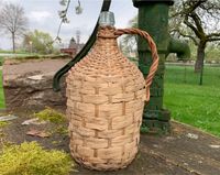 Alter Weinballon im Korbgeflecht Vase Landhaus Shabby Chic Deko Schleswig-Holstein - Lübeck Vorschau