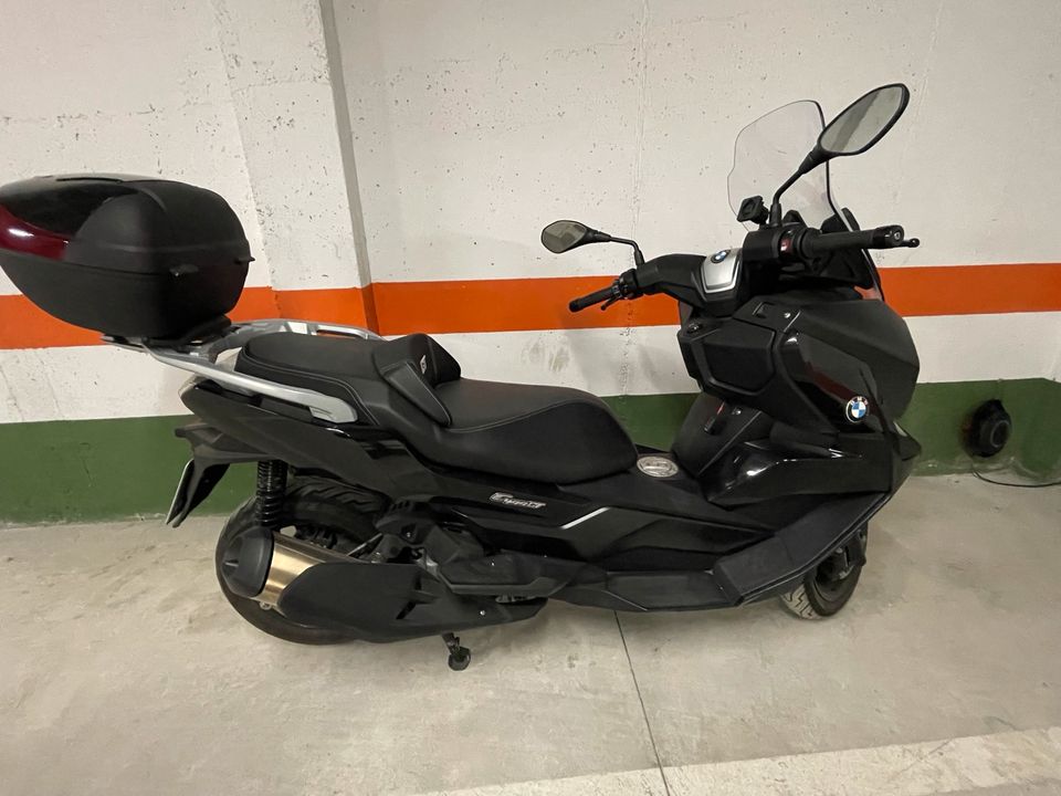 Auf Mallorca anzubieten: BMW C400 GT / Wie Neu! in Essen