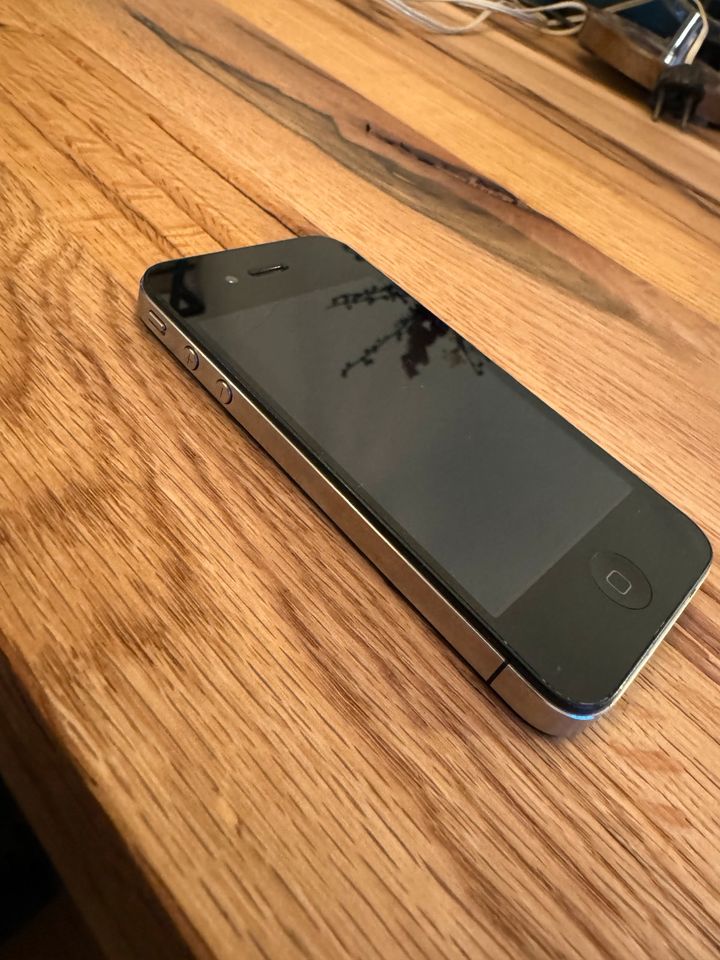 iPhone 4 schwarz 16GB in Köln