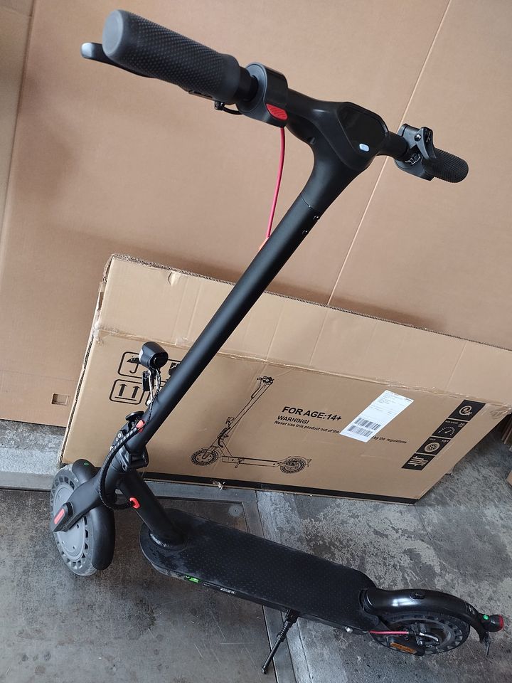 E9Max E-Scooter Mit Strassenzulassung 500W wie NEU in Garbsen